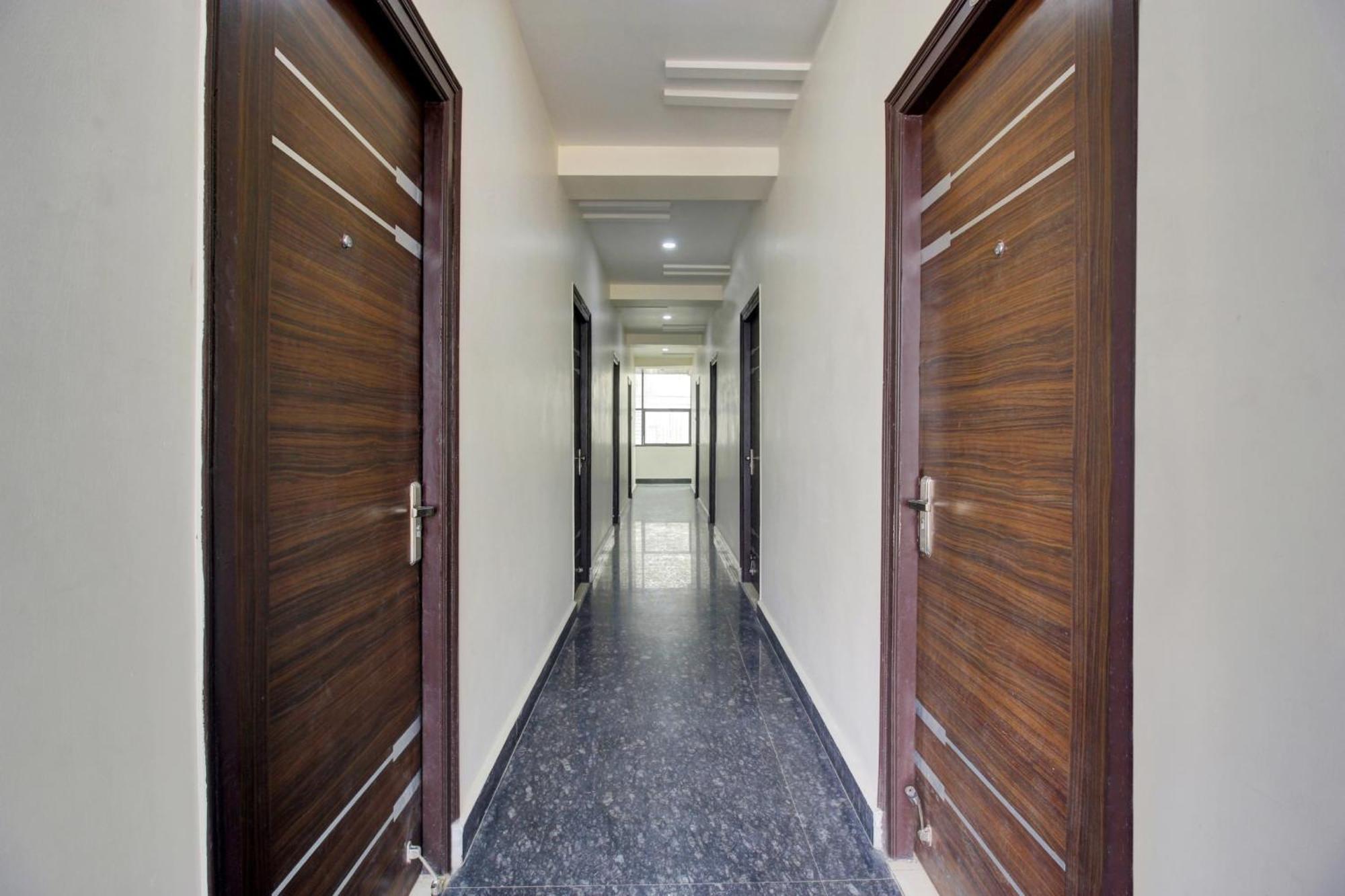 Hotel O Athidhi Stay Inn Hyderabad Bagian luar foto