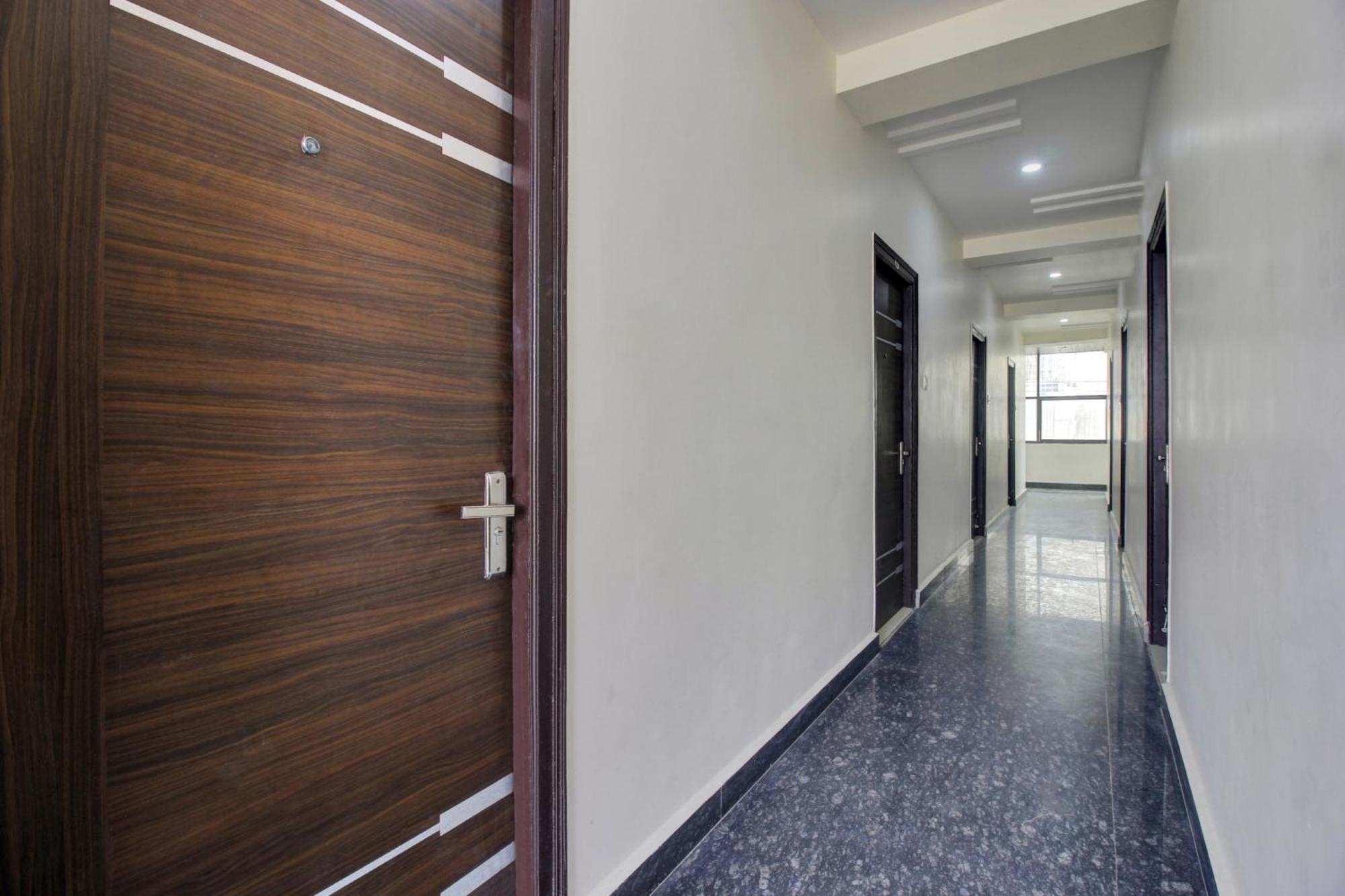 Hotel O Athidhi Stay Inn Hyderabad Bagian luar foto