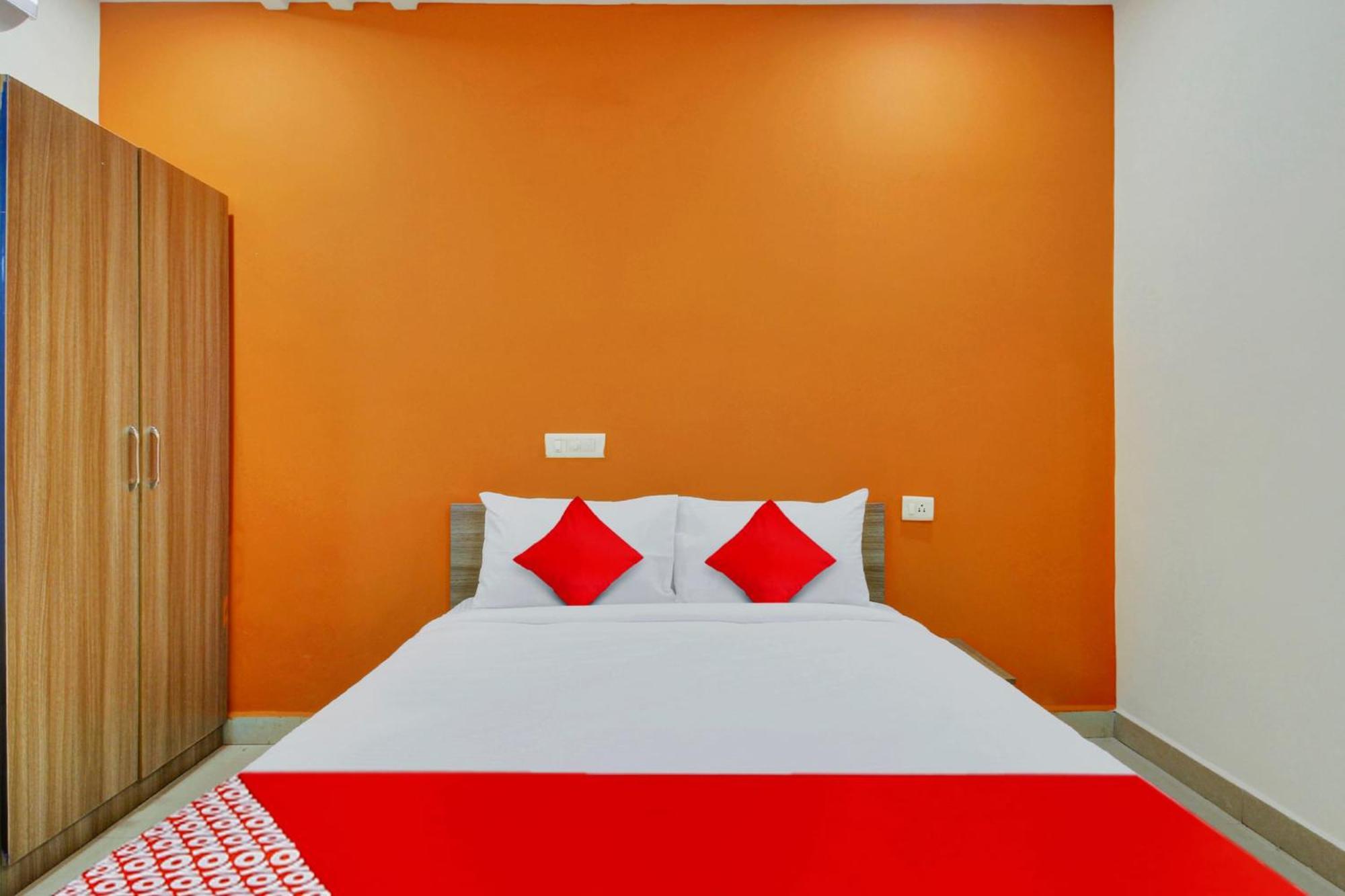 Hotel O Athidhi Stay Inn Hyderabad Bagian luar foto